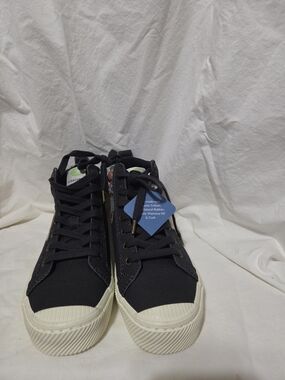 Cariuma Black High-Top Sneakers with Cream Soles